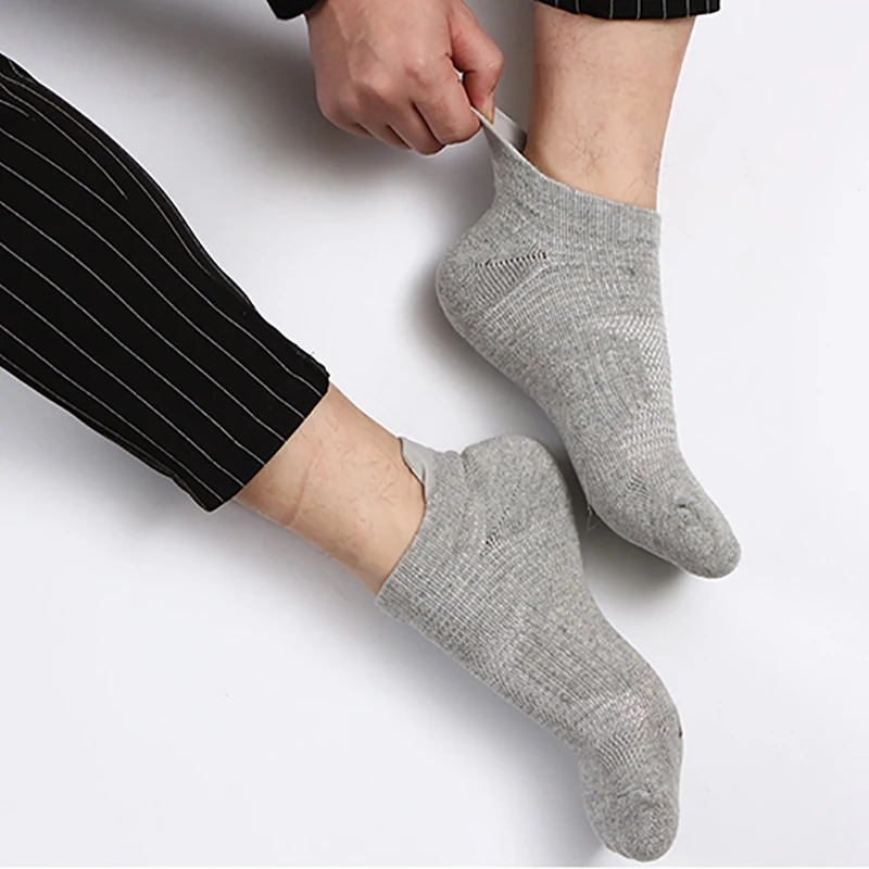 

3 Pairs Elite Sports Ankle Socks Athletic Basketball Fitness Running Women and Men's Cotton Socks