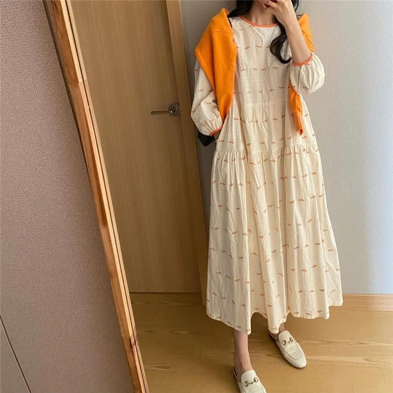 

2021 весна новый стиль вышивка цветок свободное платье для женщин