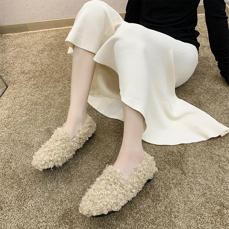 

All-Match Loafers Fur Shoes Woman 2021 Shallow Mouth Modis Casual Female Sneakers Autumn Slip-on Round Toe New Cute Fall Winter