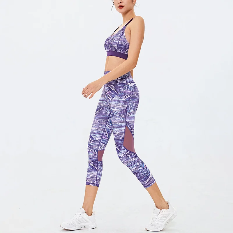 

2 Piece Womens Sportswear Yoga Suit Workout Sports Bra Seamless Leggings Set 3/4 Yoga Pants Mesh Purple Push Up Gym Sports Suit