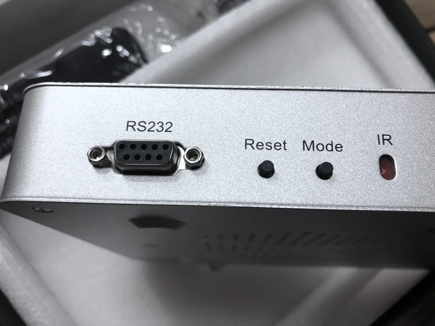 

3x3 HDMI Video Wall Processor Matrix Controller Splicer Splitter Display 3x2 2x2 3x1 1x3 2x3 4x2 2x4 HDMI HD Video Controller