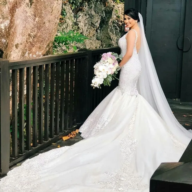 Luxury Aliexpress France Crystal Mermaid Wedding Dresses Beading Chapel Long Train Appliqued Bridal Gowns Backless abiti da spos
