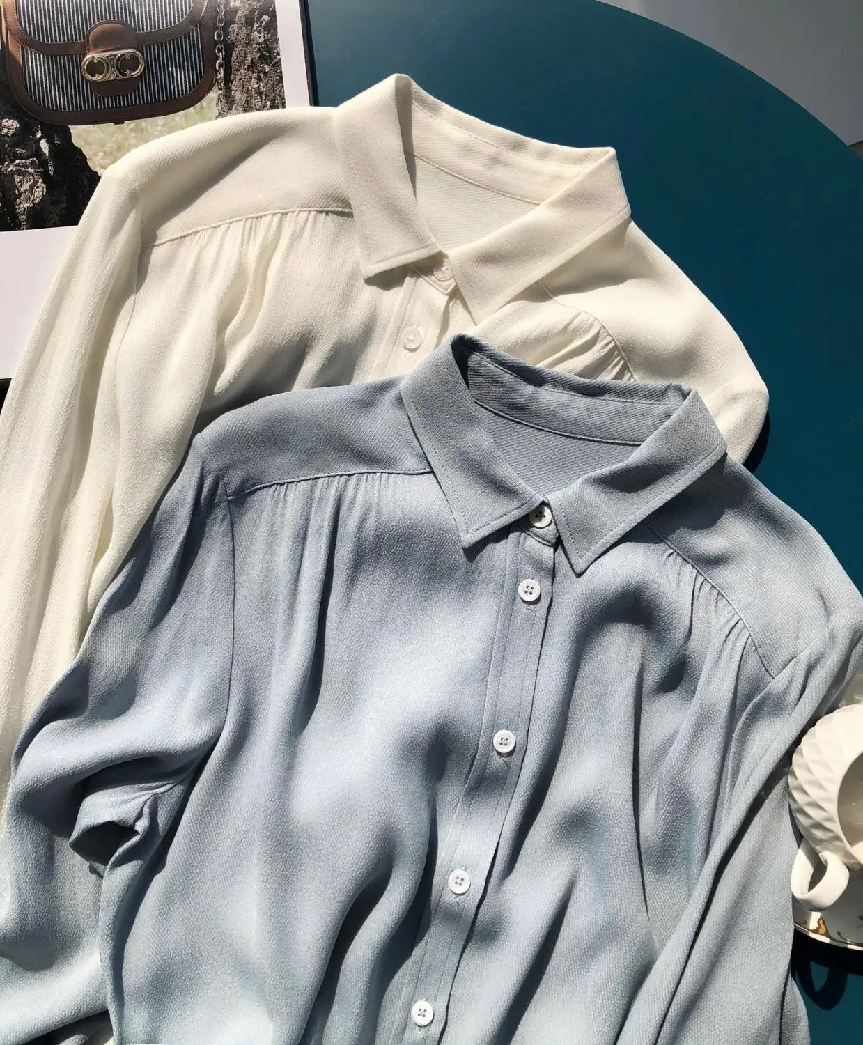 

100% Viscose Minimalist Twill Women's Shirt Top Shoulder Pleated Casual Ladies Office Work Long Sleeve Shirts And Tops