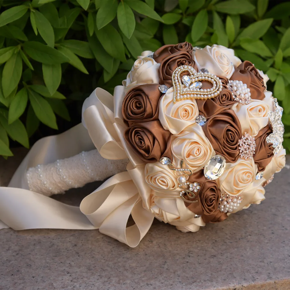 

Hundred Years Good Harmony Brides Holding Bouquets Wedding Supplies Crystal Wedding Bouquet