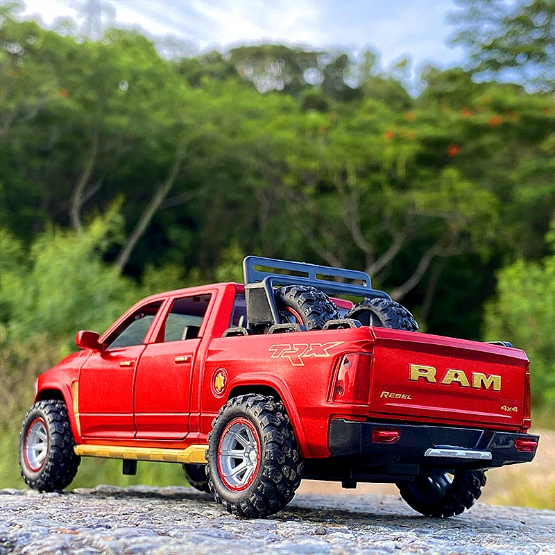 

1:32 Simulation Alloy Car Model New For Dodge-Ram TRX-Pickup Metal Car Model Sound And Light Pull Back Childs Boy Toy Car Gifts