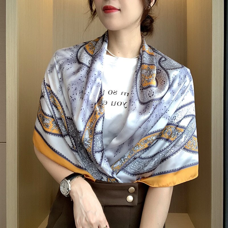 

2021 Шелковый весенне-осенний женский шарф роскошный дизайн печать женская пляжная шаль шарф модный Гладкий женский головной платок 110x110 см