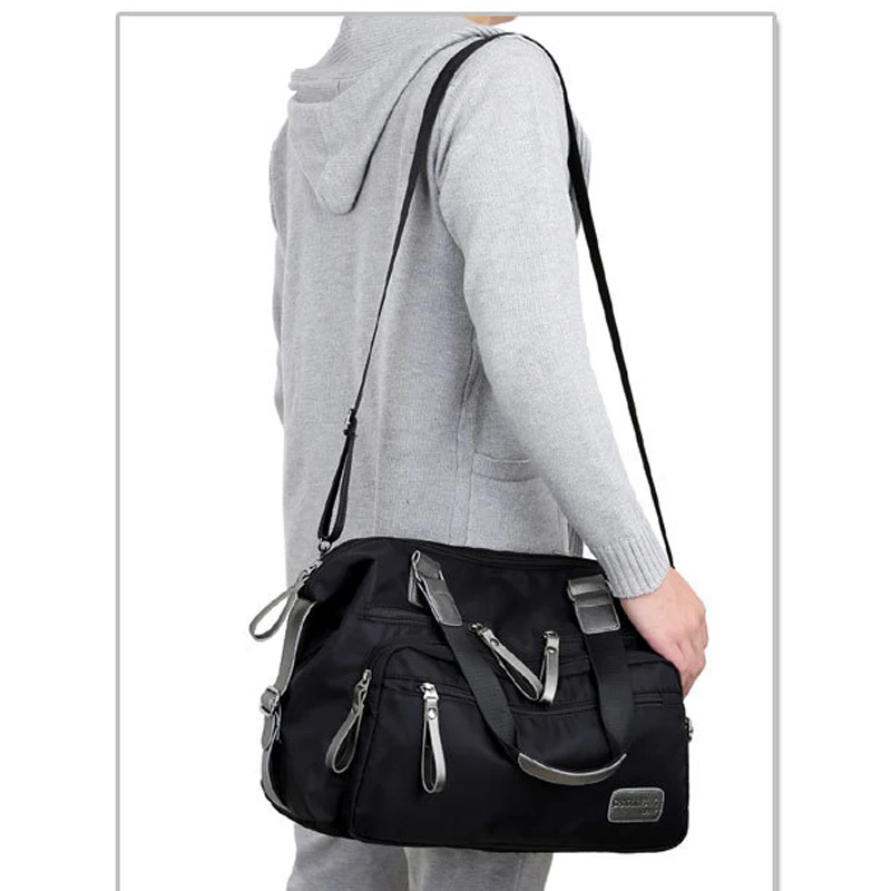 

Reusable Shopping Bag Large Capacity Women's Travel Duffle Bags Nylon Handbag