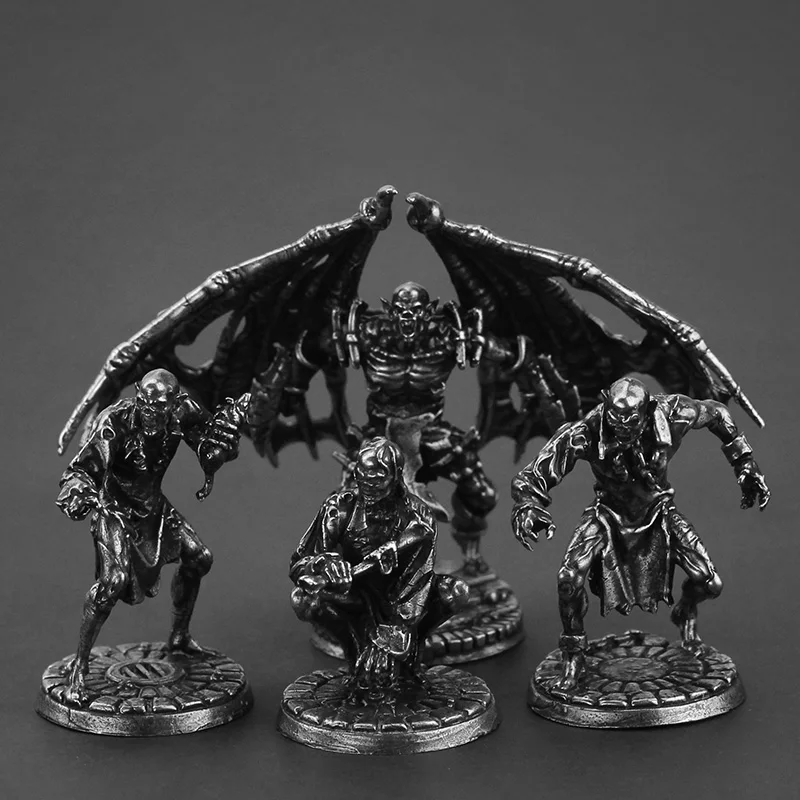 

Vintage White Brass Kindred Vampire Soldier Models Desktop Ornaments Decors Game Toys Miniatures Figurines Accessories Men Gifts