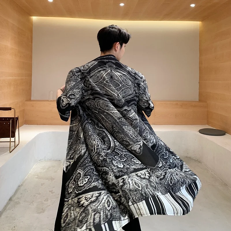 

Summer men's shirt Korean version of the trend in the long sunscreen cloak jacket temperament youth ultra-thin breathable top