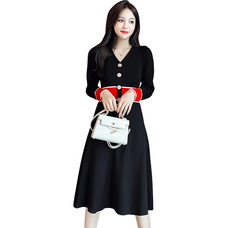 

Make knitting dress female temperament of the autumn new v-neck gathered waist dress long sleeve to spell a word skirt of tall w