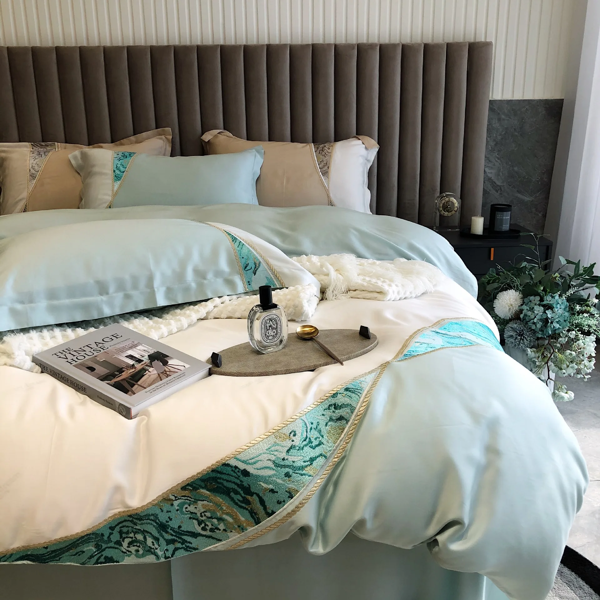 

Бесплатная доставка, новый стиль 2021, комплект постельного белья из 100% шелка, роскошное постельное белье, высококачественный Комплект посте...