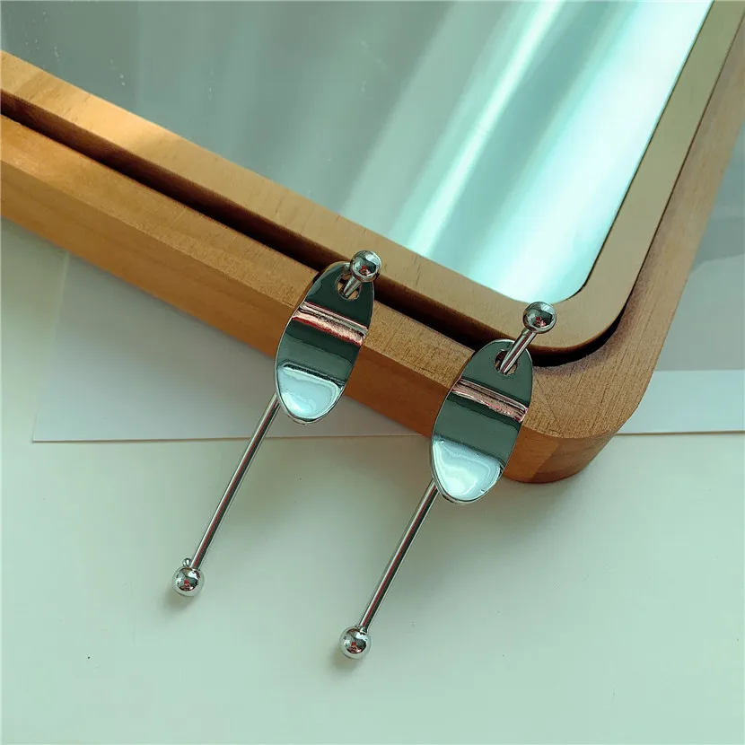 

Punk Earrings New Arrival Long Hanging Earring Women Jewelry Designer Ear Rings Luxury Accessories Gold Plated Korean Fashion