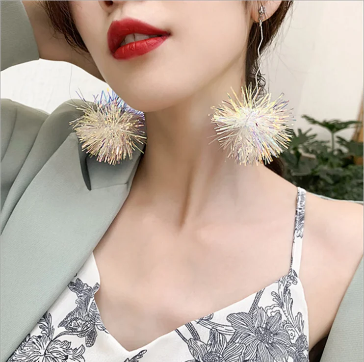 Новинка хит блестящие серьги с шариками висячие круглые волнистые длинные