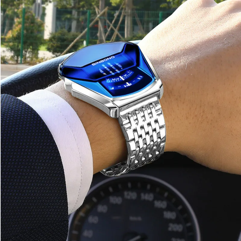 

Creative Men Watches Cool Locomotive Luxury Quartz Gold Wristwatch Mens 2020 Waterproof Geometric Shape Relogio Masculino Watch