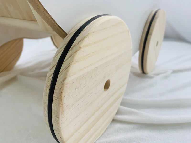 Реквизит для детской фотосъемки куклы Детская каретка деревянная игрушка