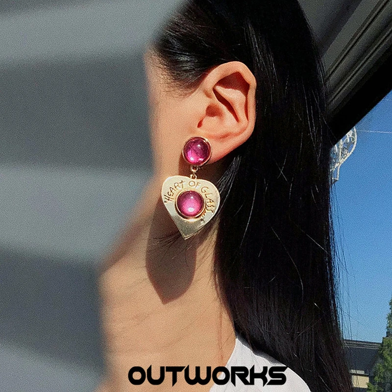 

Fashion French Vintage Asymmetric Heart Earrings Letters Pink Crystal Charm Metal Dangle Earring For Women Girls Jewelry