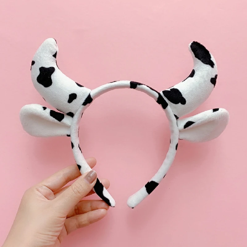 

Plush Cow Ears and Horns Headband Funny Animal Cosplay Hair Hoop Halloween Festival Theme Party Fancy Dress Headwear