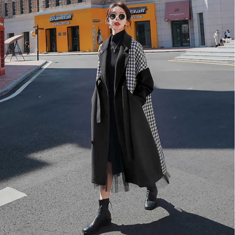 Женское двубортное шерстяное пальто средней длины бордовое выше колена в