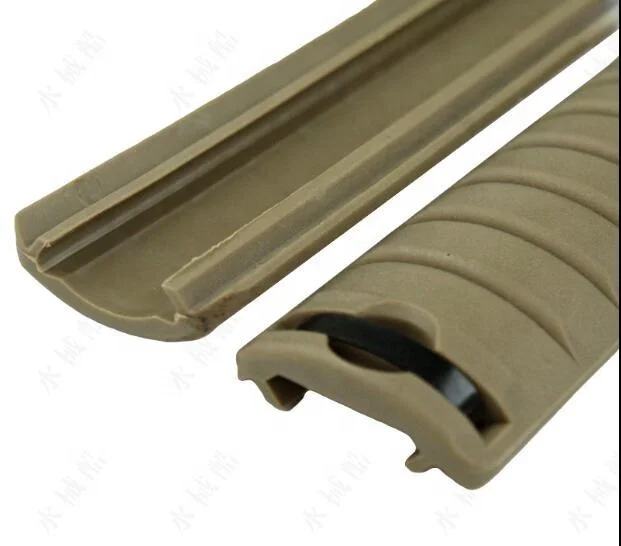 

AR15 Tactical Wrench Plastic Accessories Set Clip