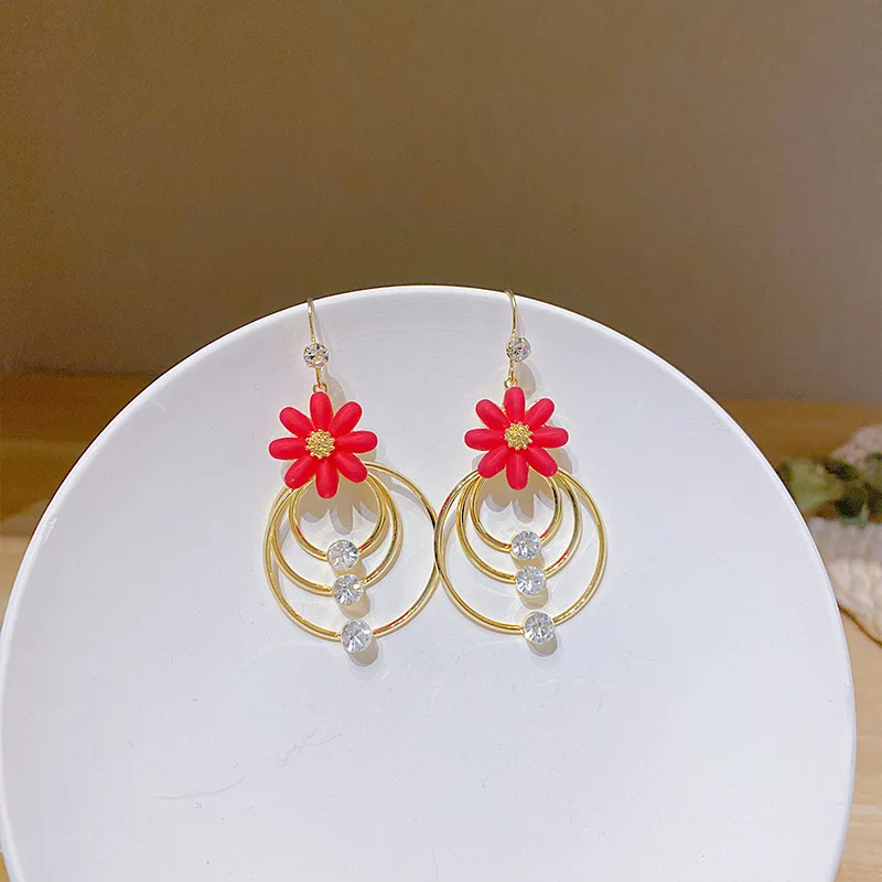 

Personality exaggerated flower pendant hoop long wooden earrings for women earings 2020 boucle doreille boucles doreilles