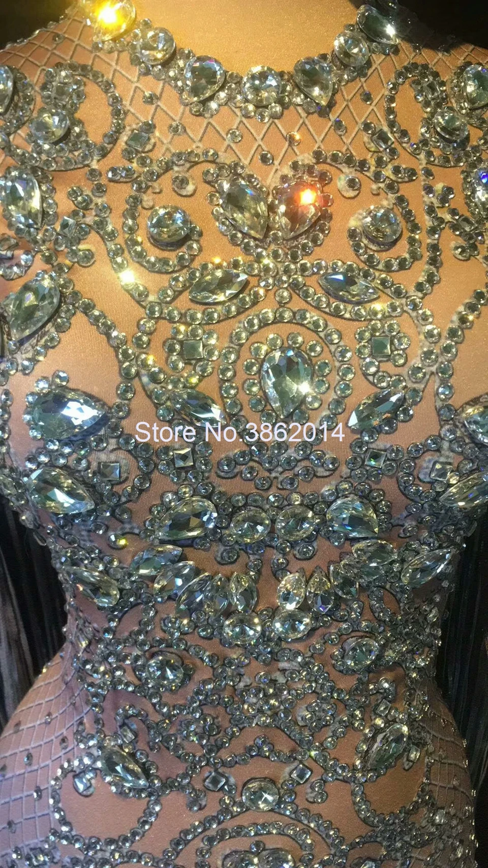 Сверкающее длинное платье с бахромой и серебряными кристаллами женское