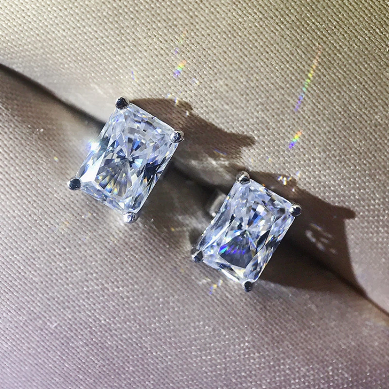 

S925 Silver Synthetic White Diamonds 1 Carat Trendy Rectangular Shape Engagement Earrings for Women