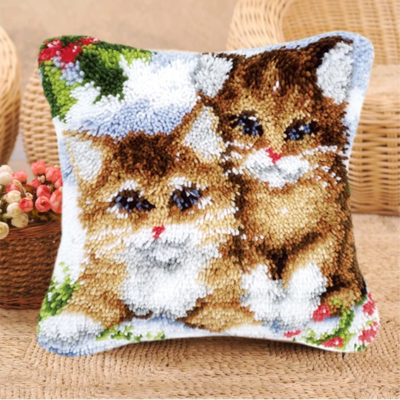 

DIY Button Package Pillow Cat and Dog Latch Hook Pillow Knooppakket Smyrna Klink Haak Kleed Bloemen Cross Stitch Pillows Cushion