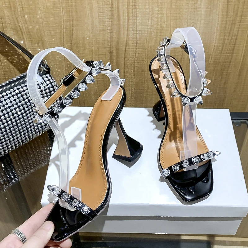 Сандалии из зеркального материала туфли-лодочки на каблуке с кристаллами