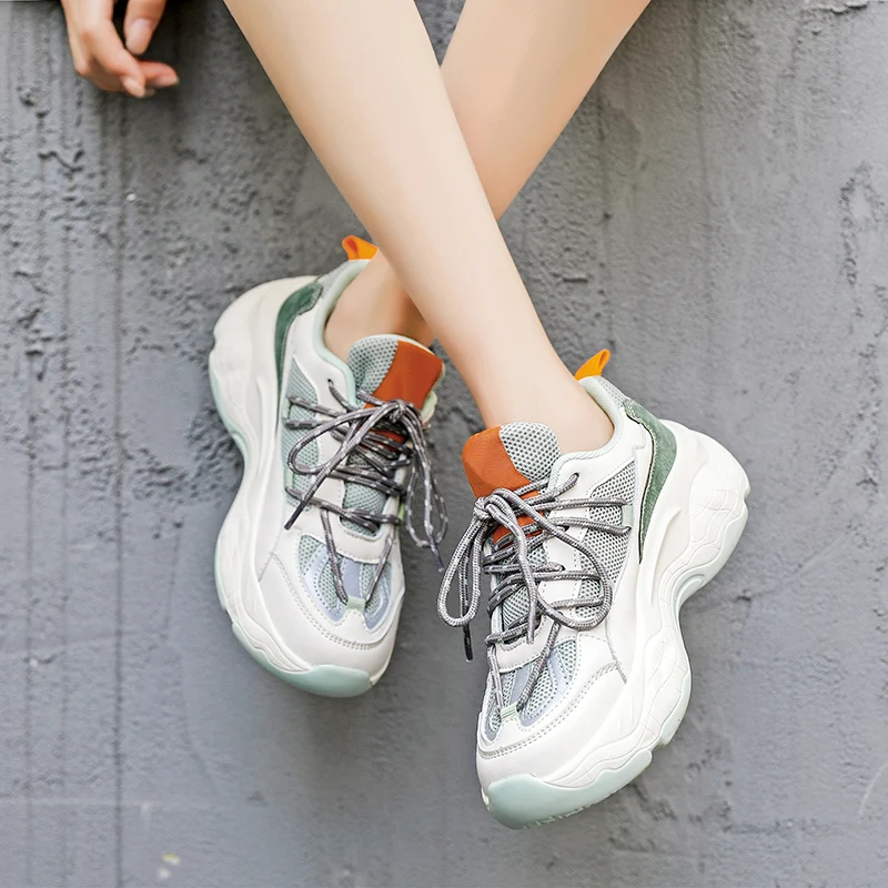 Повседневная женская обувь Массивные кроссовки на платформе Коллекция 2021 года