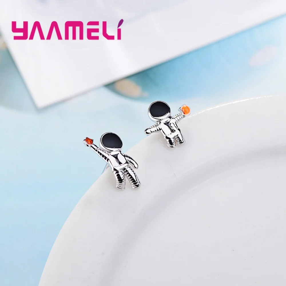 

Exquisite Cosmic Planet Astronaut Stud Earrings for Women Female Trend Creative 925 Sterling Silver Party Gift Jewelry