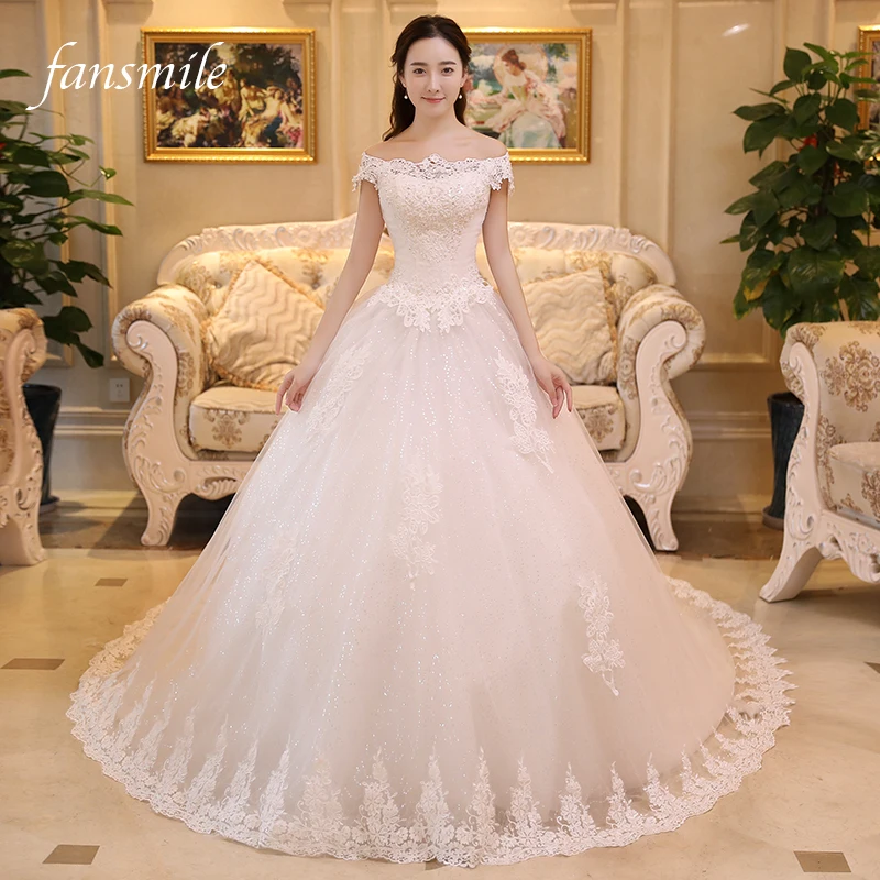 Фото Женское свадебное платье Fansmile бальное невесты с длинным шлейфом модель 2020 |