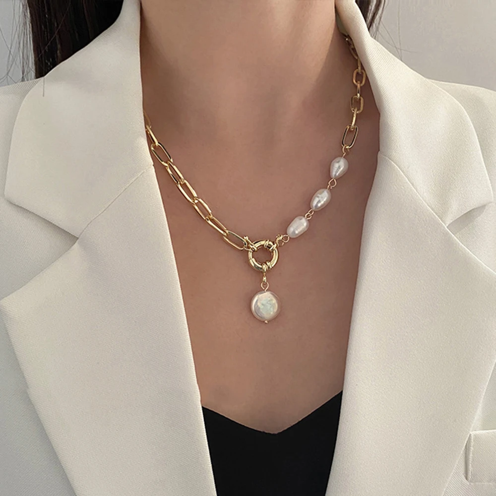 

IPARAM Fashion Imitation Pearl Thick Chain Pendant Necklace Korean Geometric Irregular Pearl Metal Chain Collar Necklace Women