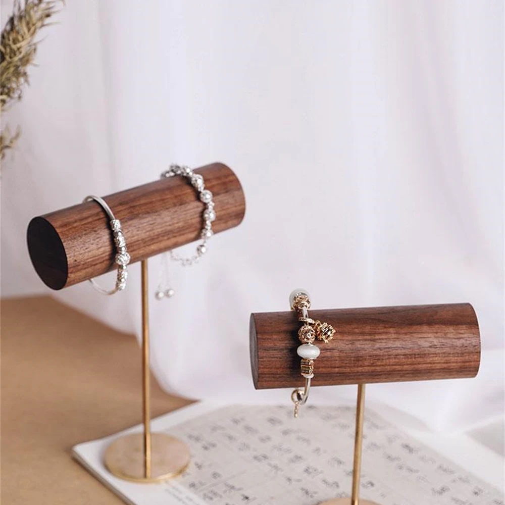 Держатель для часов черного цвета | Дом и сад