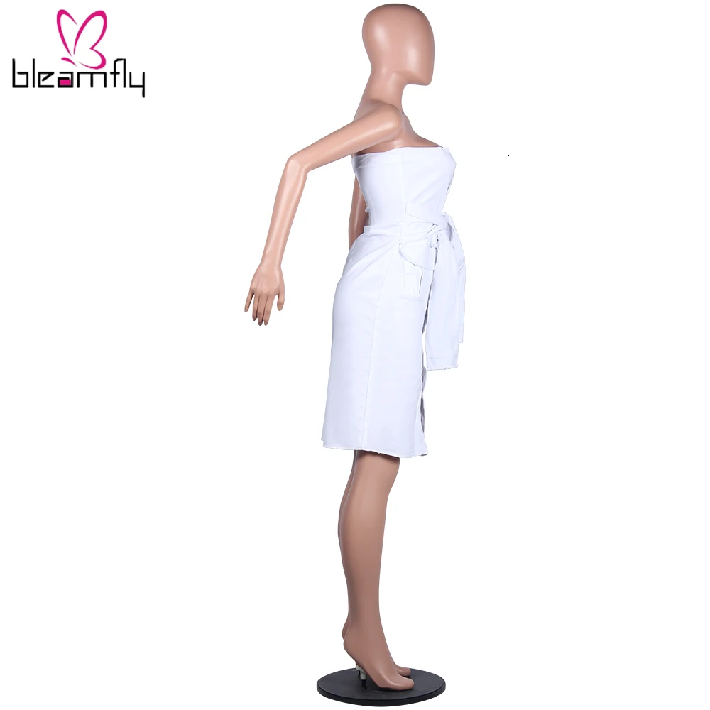 Новинка женское летнее джинсовое платье без бретелек на пуговицах с поясом миди