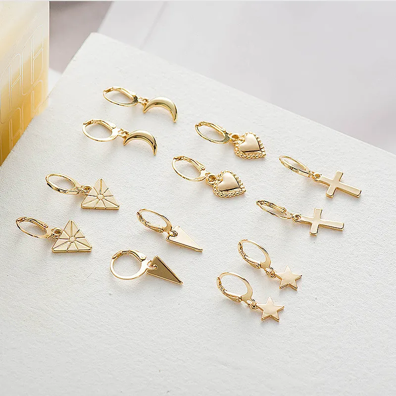 

2021 New Arrival Gold Color Zinc Alloy Moon Star Heart Shape Earring for Women Beautiful Drop Earrings Best Gift Fashion Jewelry