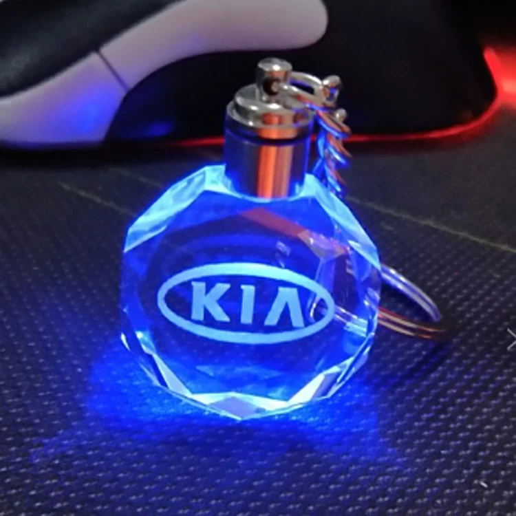 Креативный металлический брелок для ключей со светодиодной подсветкой kia