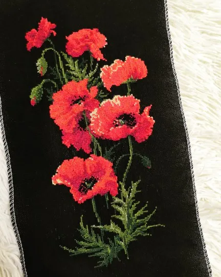 

Red poppy flowers cross stitch package plant sets aida 18ct 14ct 11ct black cloth people kit embroidery