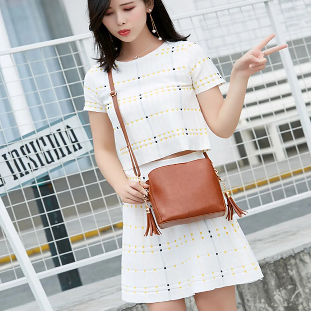 

Aosbos Soft Pu Leather Buckle Shoulder Bags for Women Handbags Designer Tassel Crossbody Bags 2020 New Large Capacity Flap Bag