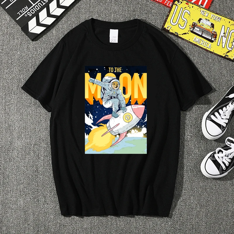

The artistic personality of bitcoin cryptocurrency Doge to the Moon! ( With text) men's personality loose cotton casual T-shirt