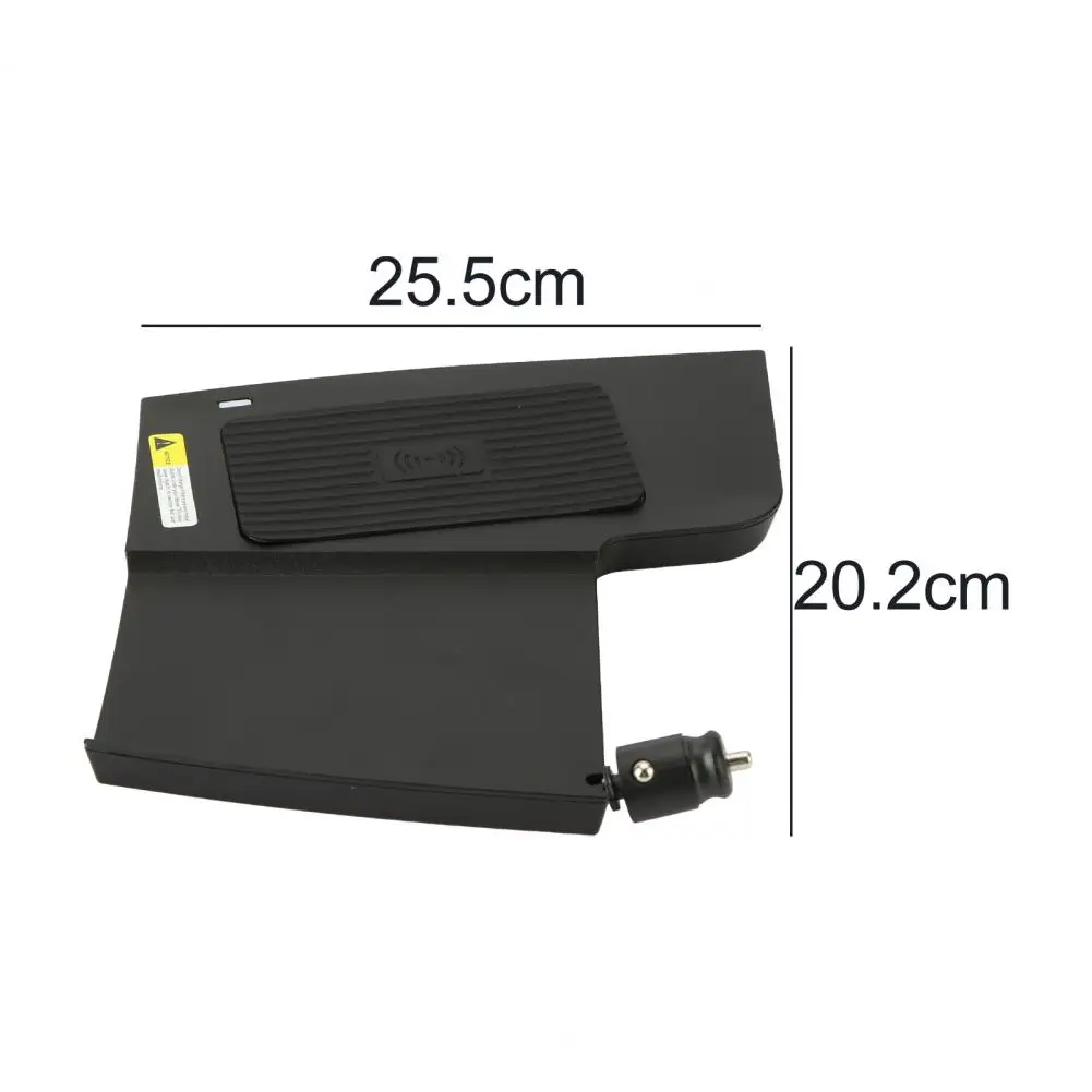 

Anti-scratch Skid-proof Wireless Charger Compact 15W Car Phone Fast Charging Pad Mat for FORD FOCUS 2019-2021 Car Accessories