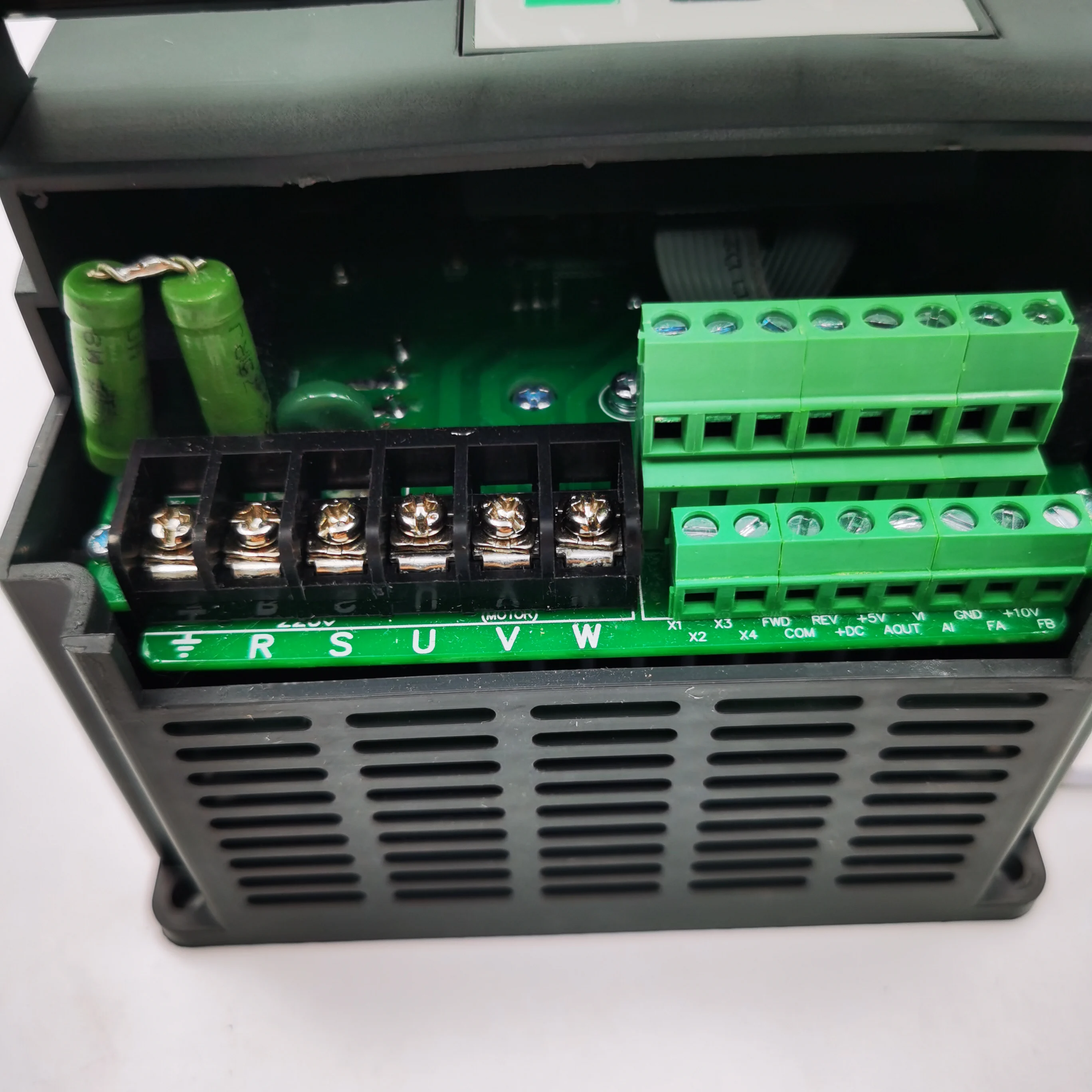 Angisy VFD 1.5KW/2.2KW Frequency Inverter ZW-CT1 3P 220V or 380V Output Converter Variable Drive | Обустройство дома