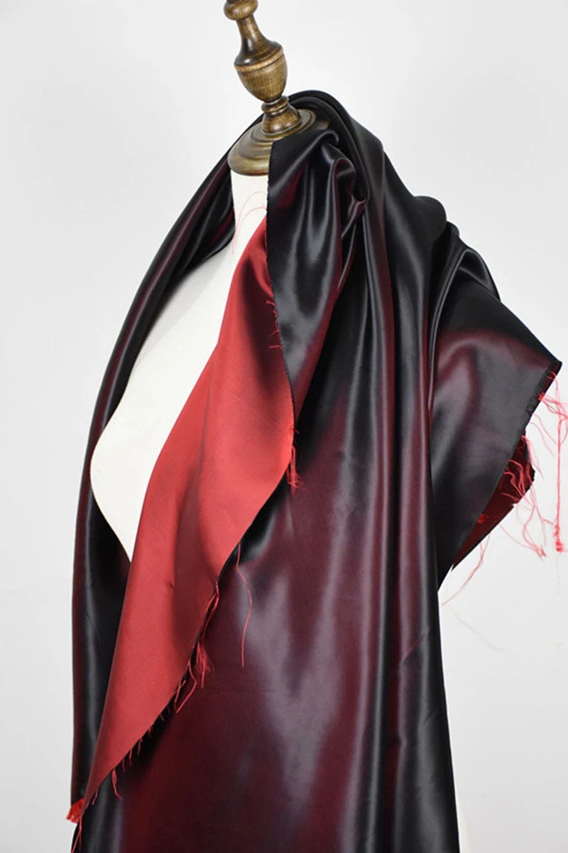 

Black and Red Two-color Rayon Acetate Anti-static Fabric Anti-static Soft and Slippery Garment Lining Designer High-end Fabric