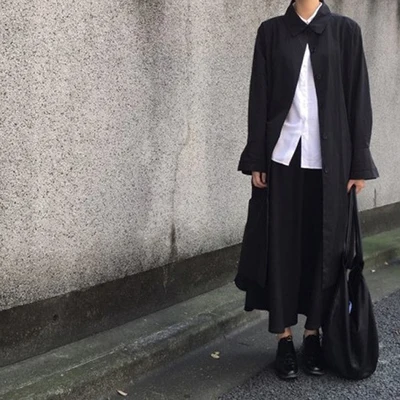 Dark dresses waitmore trench coat 2020 new retro black student loose mid-length coat