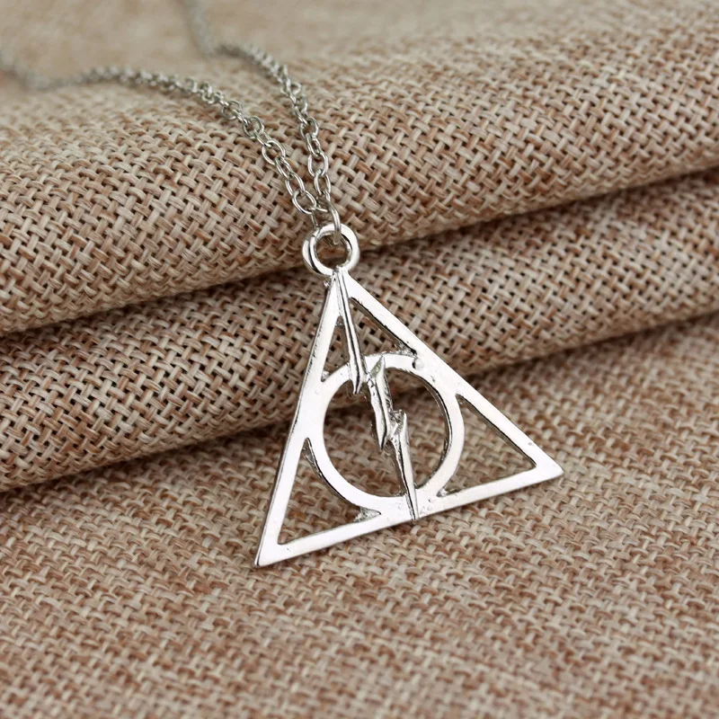 

New Design Lighting Deathy Hallows Pendant Necklace Cosplay party Supply Gothic Triangle HP Jewlery