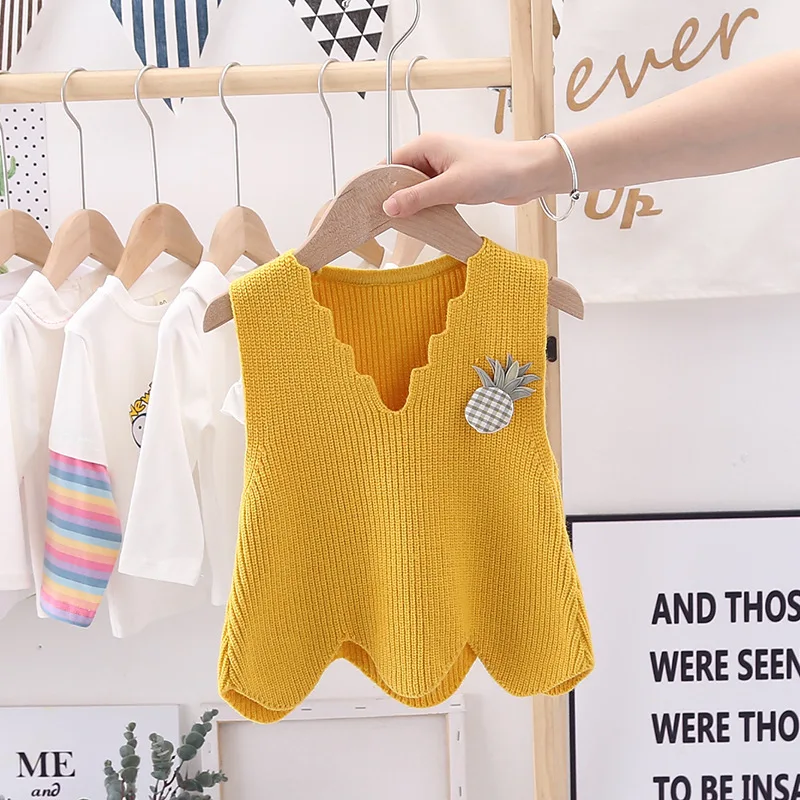 

Kids' Sweater New Style Autumn New Style Girls Cartoon Pineapple V-neck Lovely Clothes