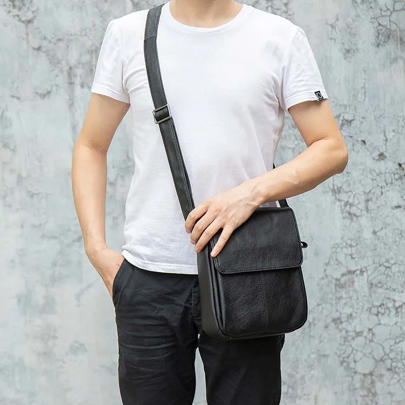 

Men's leather bags black shoulder bags genuine leather men's bags magnetic messenger bag the first layer of cowhide