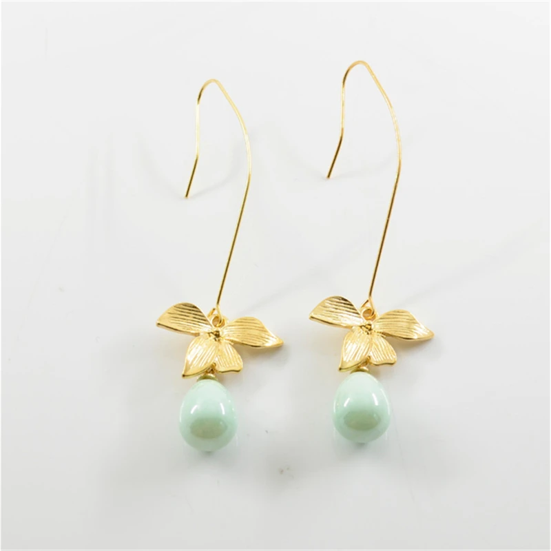 Модные и свежие Золотые листья дизайн Кленовый лист текстура капли воды длинные