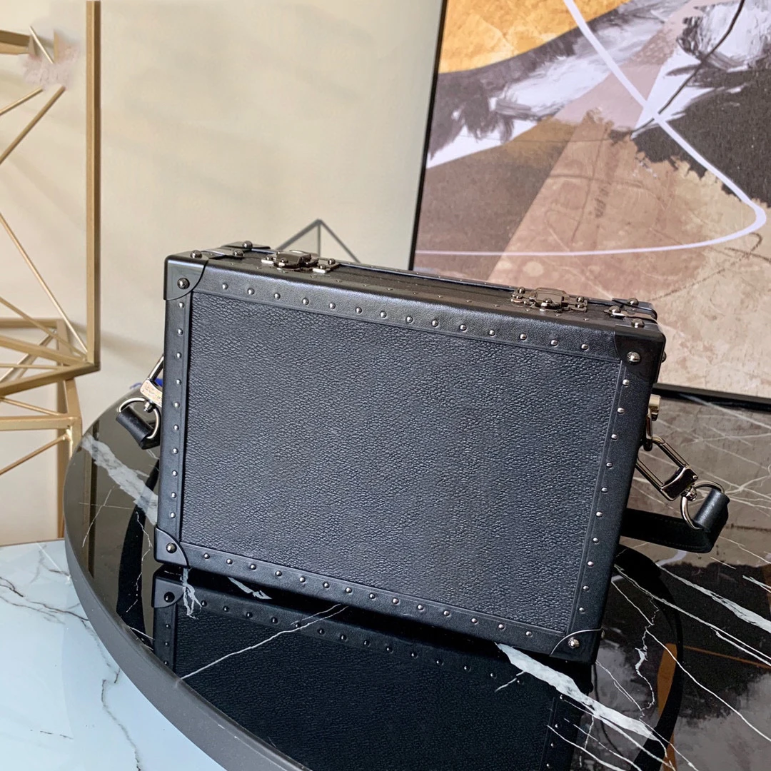 

Classic luxury handbag purse handbag men's rivet fashion bag Love clutch soft leather shoulder bag folding messenger bag