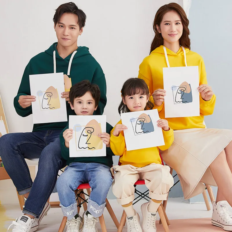 

Korean Style Mommy and Daughter Matching Clothes Outfits Family Matching Clothes Couple Long Sleeve Ropa Familia Clothes AE50FC
