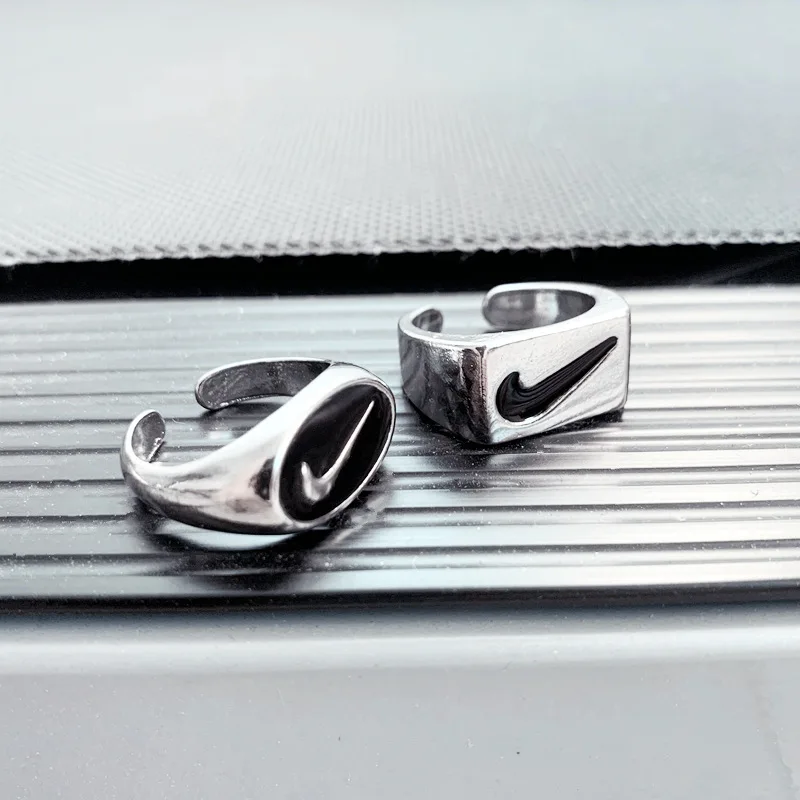

Metallic Korean Minimalist Hipster Victory on Hook Personality Street Lovers Ring with Retro Opening Adjustable Women's Jewelry